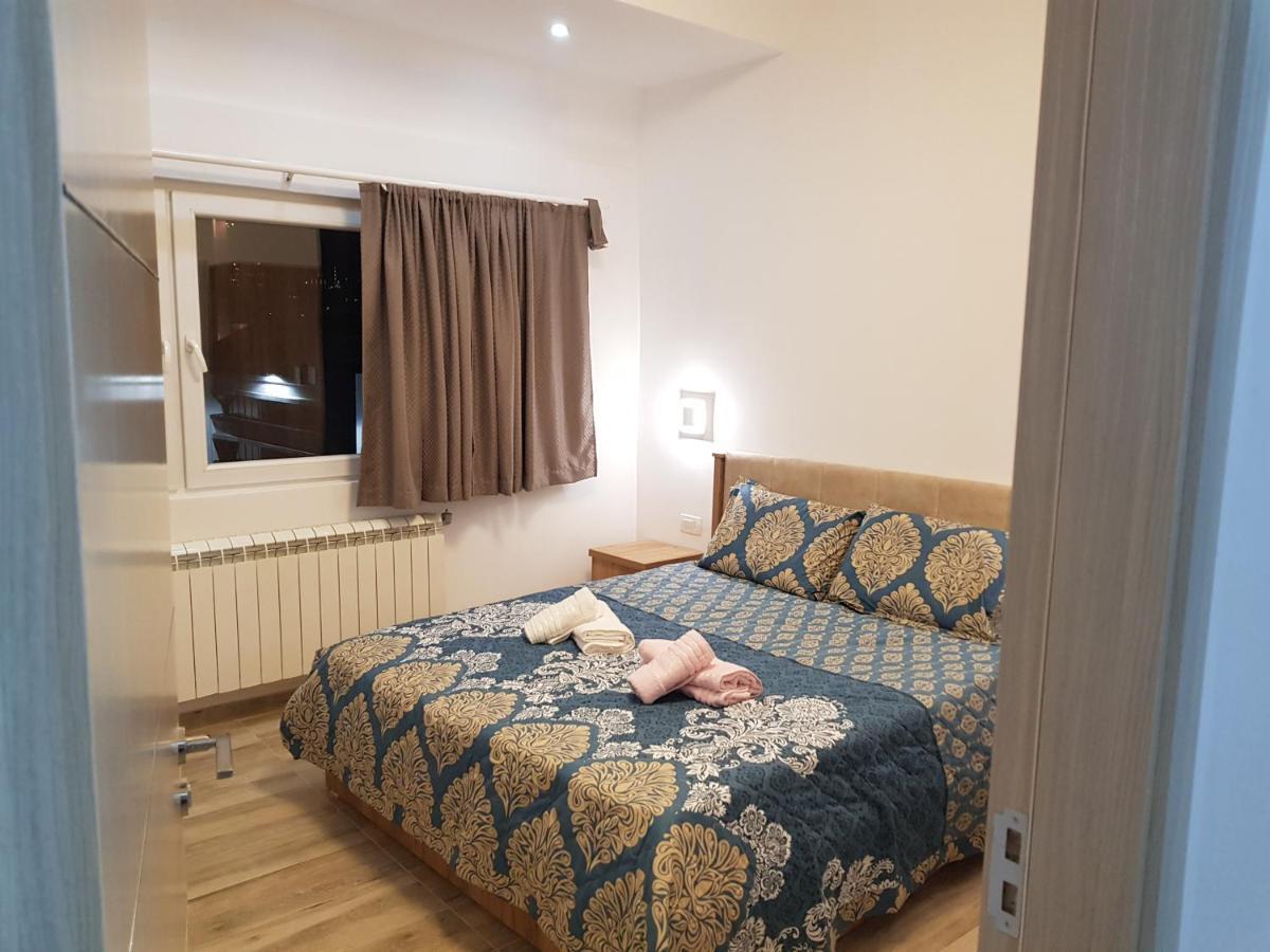 Prishtina Newborn Abc Room Pristina Esterno foto